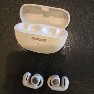 Bose Ultra Open Earbuds